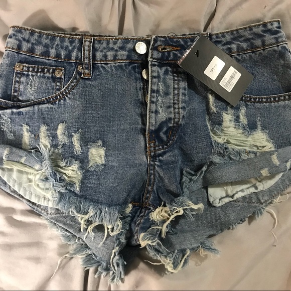 Forever 21 Pants - Jean shorts forever 21